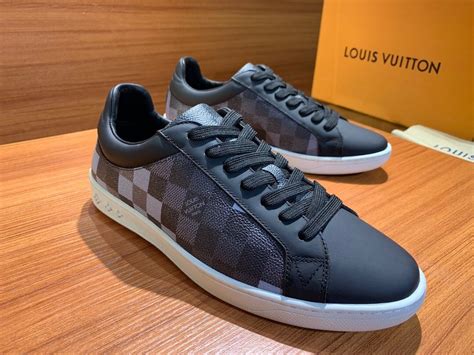 louis vuitton runners 2018|Louis Vuitton runners men.